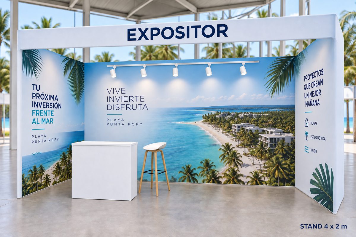 Render del stand Destaca, de 4 × 2 m, con panelería tensada impresa, counter, silla alta y luces en riel